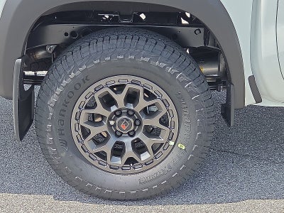 2026 Nissan Frontier PRO-4X w/R Package