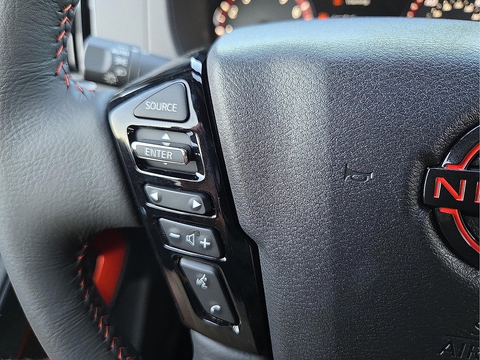 2025 Nissan Frontier Crew Cab PRO-4X®