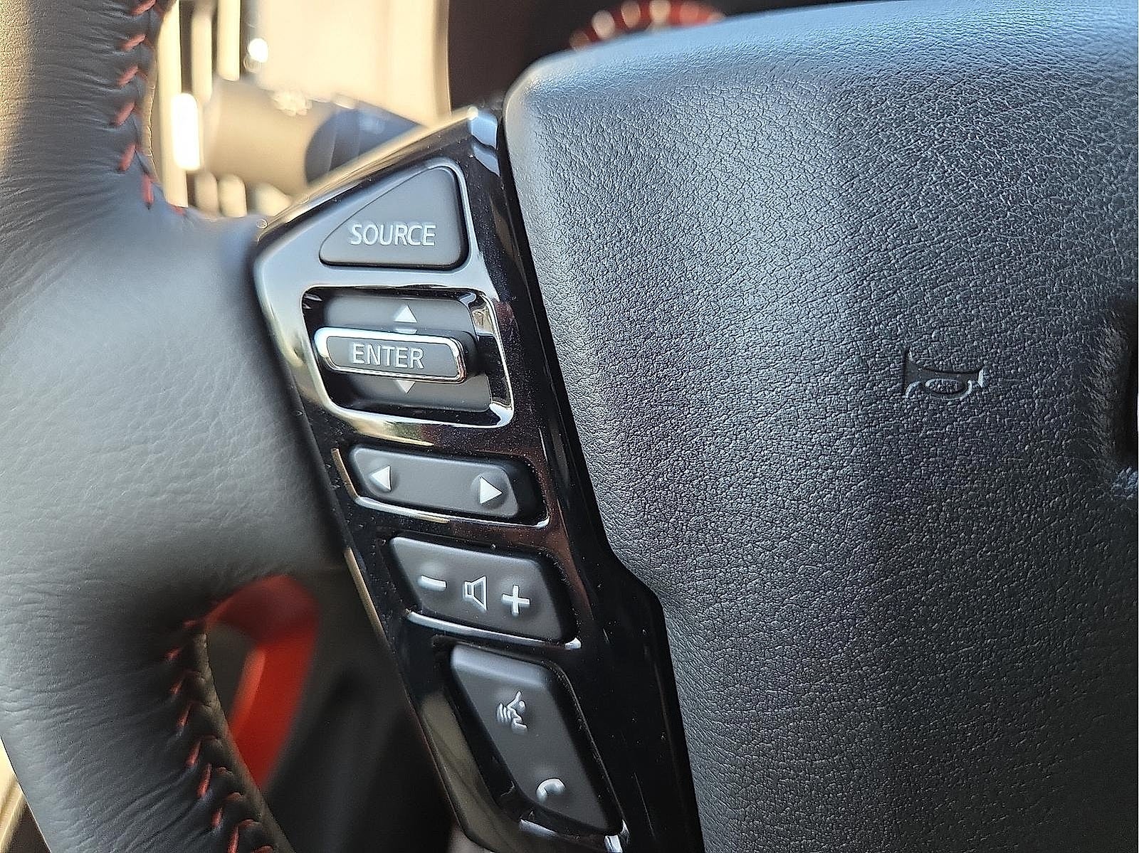 2025 Nissan Frontier Crew Cab PRO-4X®