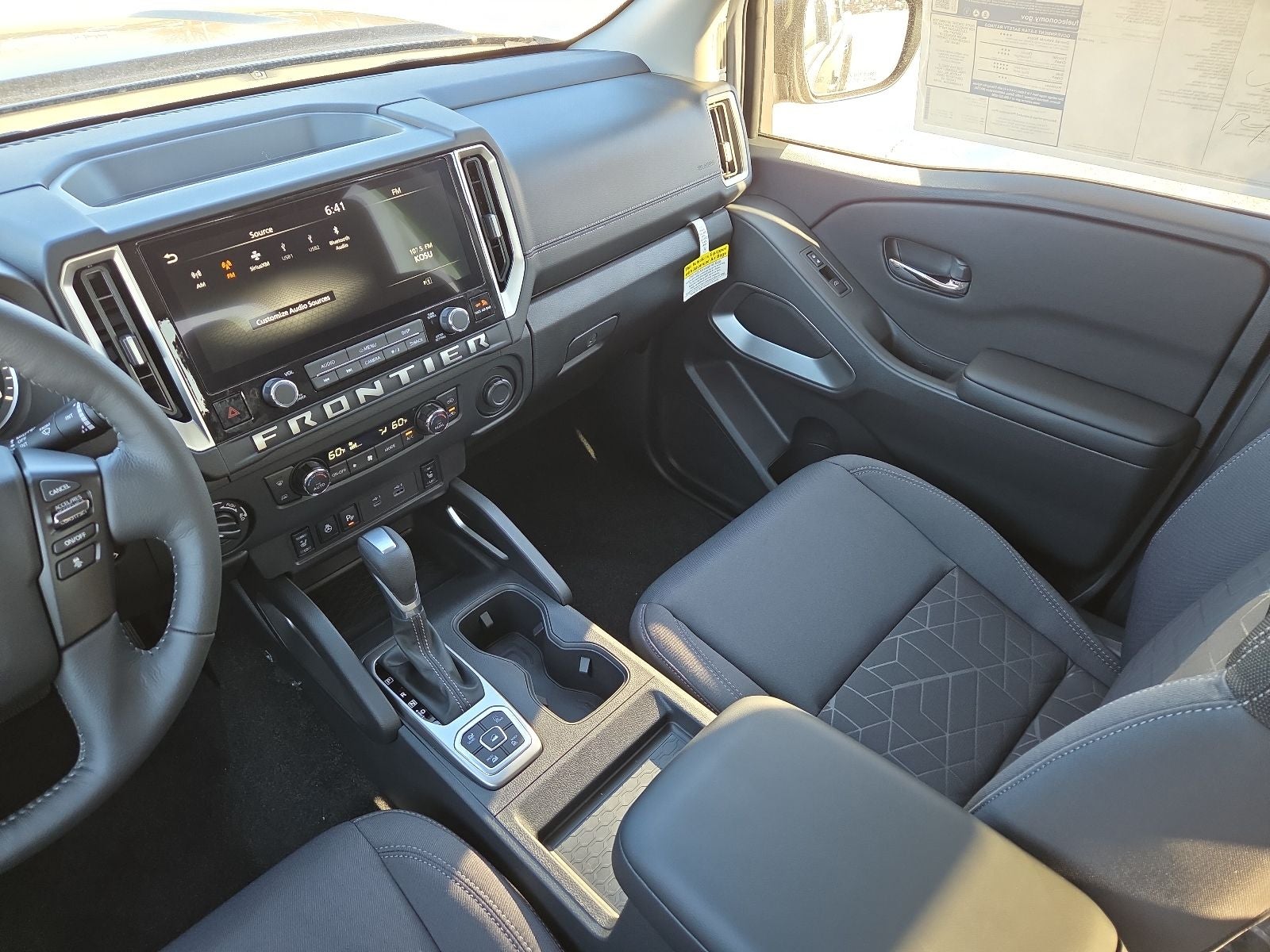 2026 Nissan Frontier Crew Cab SV