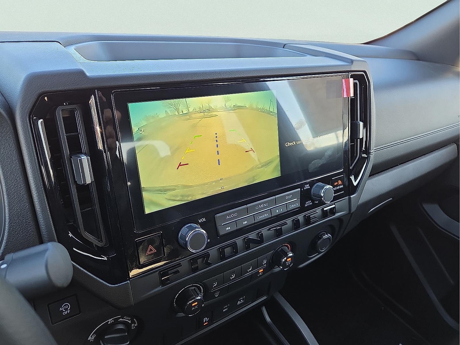 2026 Nissan Frontier Crew Cab SV