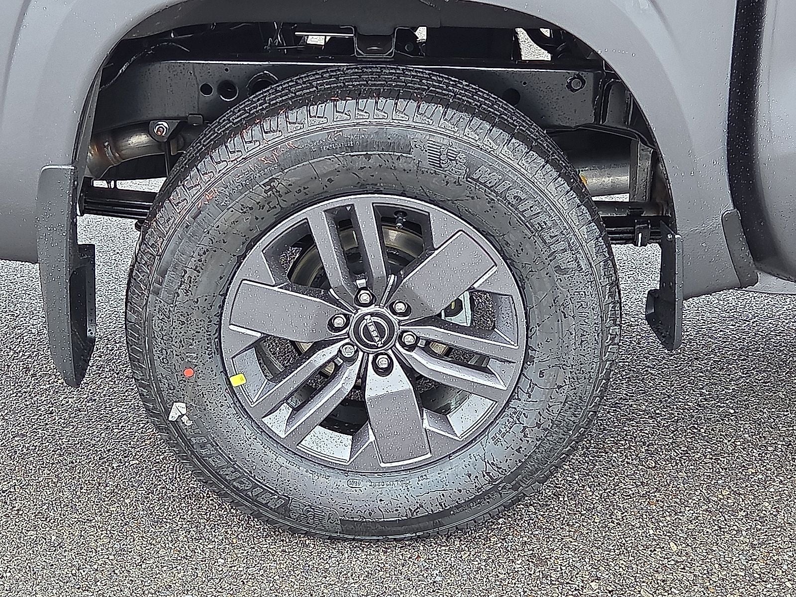 2026 Nissan Frontier Crew Cab SV