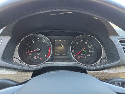 2017 Volkswagen Passat SEL Premium