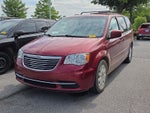 2016 Chrysler Town & Country LX
