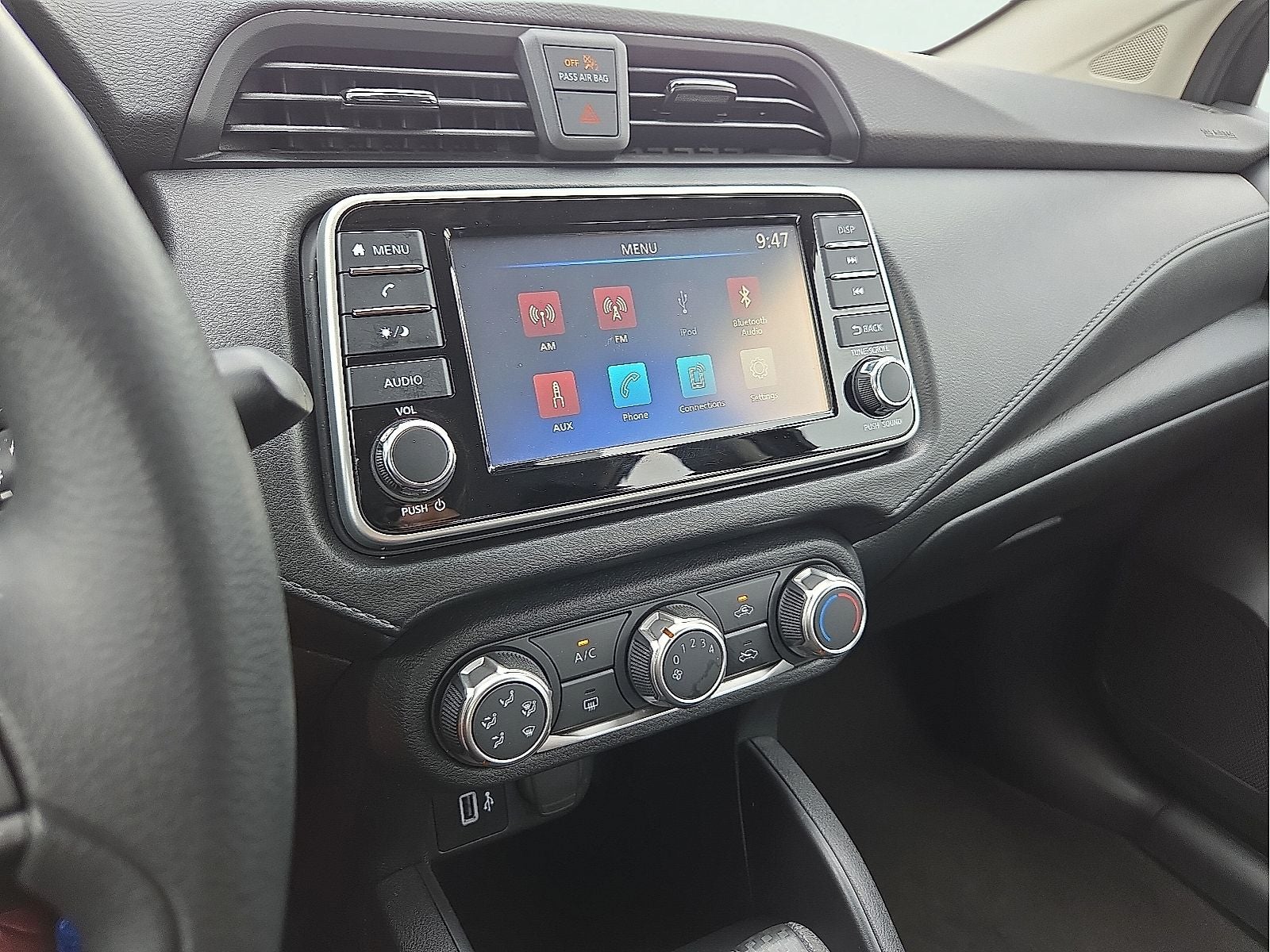 2024 Nissan Versa 1.6 S