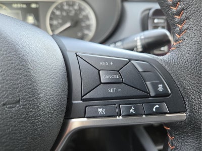 2025 Nissan Versa SR