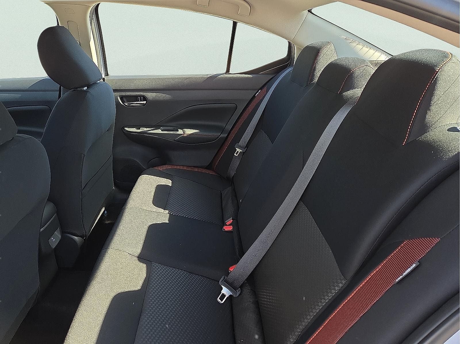 2025 Nissan Versa SR