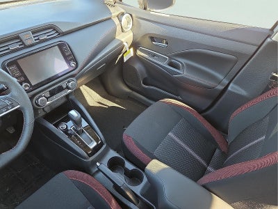 2025 Nissan Versa 1.6 SR