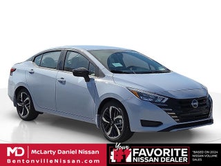2025 Nissan Versa SR