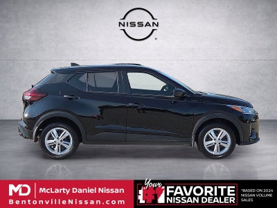 2025 Nissan Kicks Play S