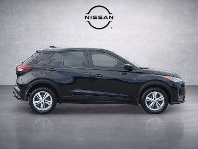 2025 Nissan Kicks Play S