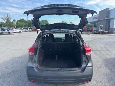 2019 Nissan Kicks S