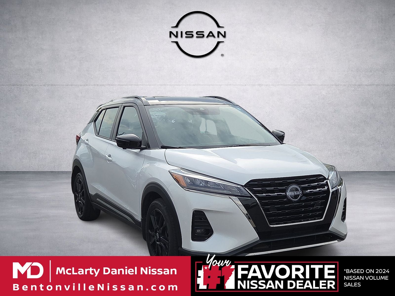 2024 Nissan Kicks SR