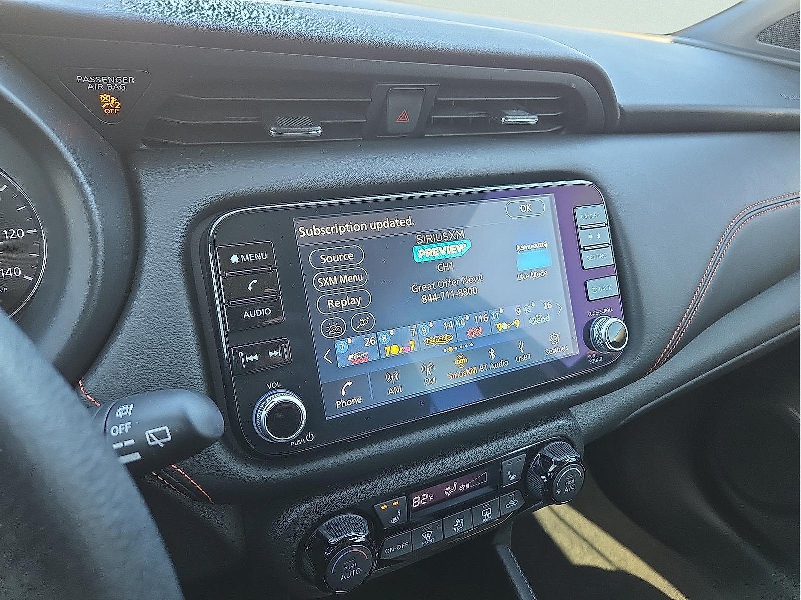 2021 Nissan Kicks SR