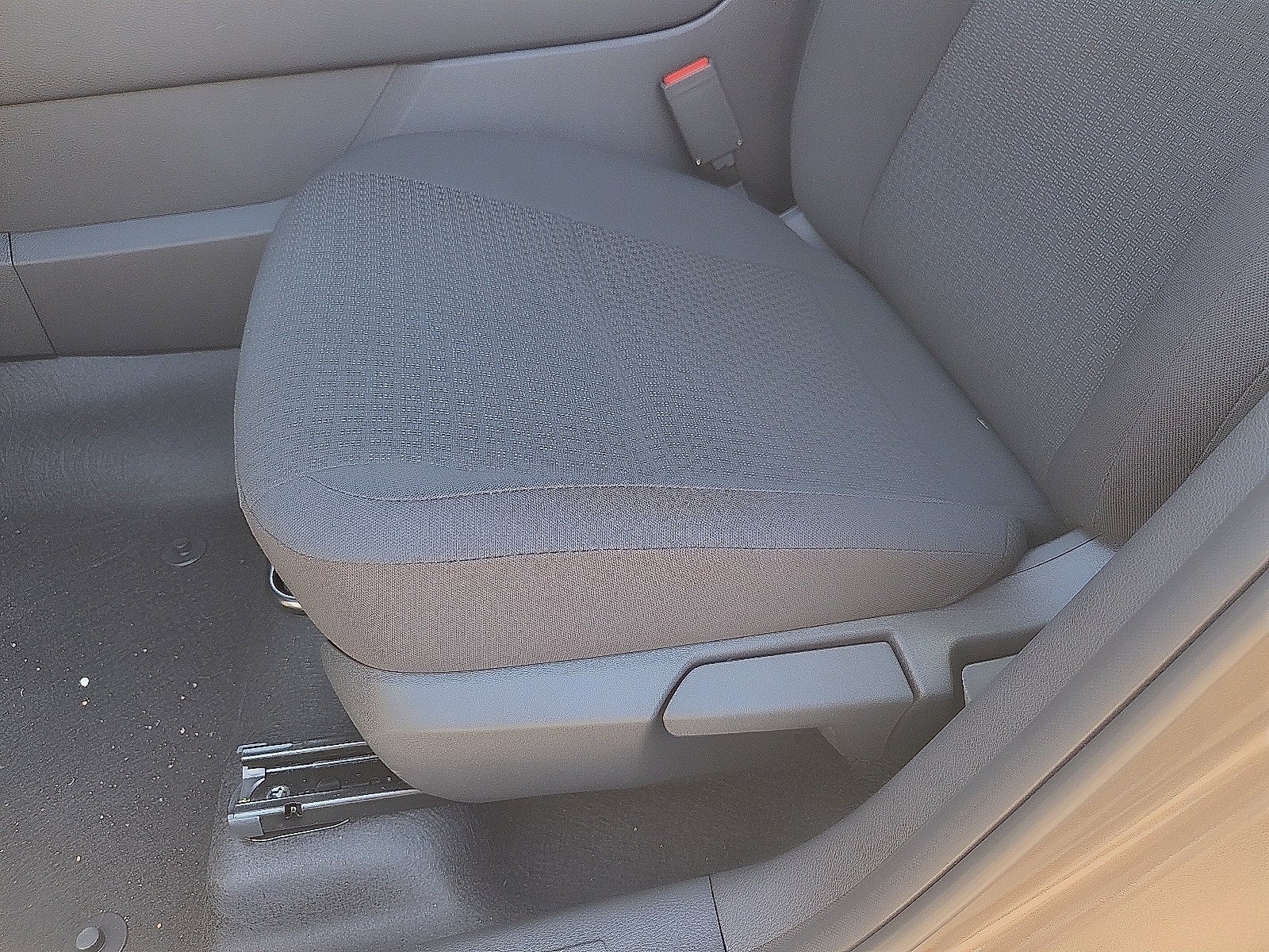 2027 Nissan Kicks S