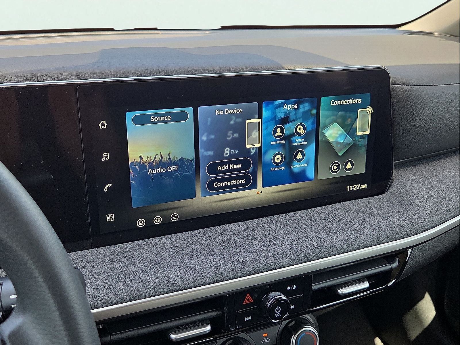 2026 Nissan Kicks S