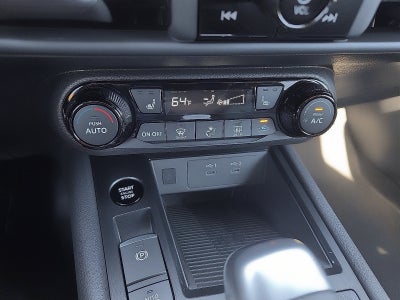 2027 Nissan Kicks SV