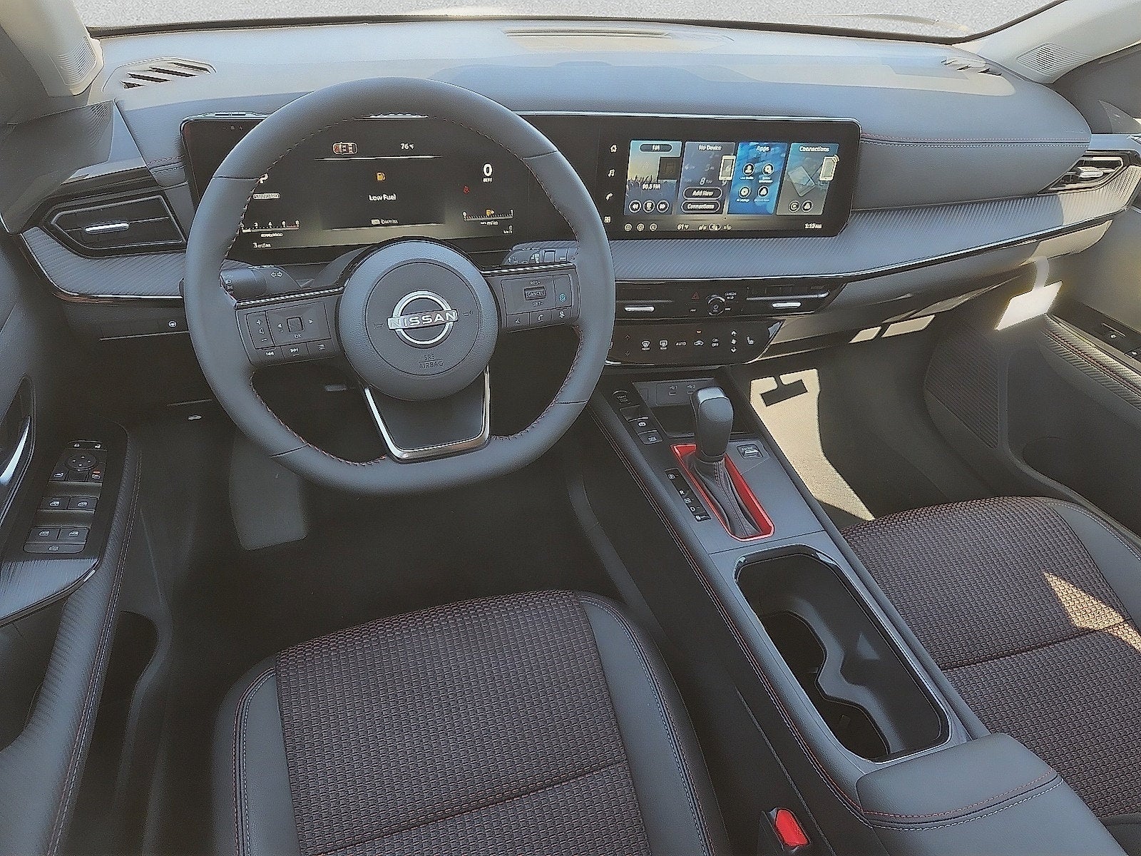 2027 Nissan Kicks SR
