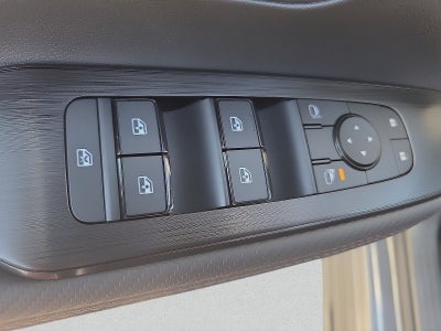 2027 Nissan Kicks SR