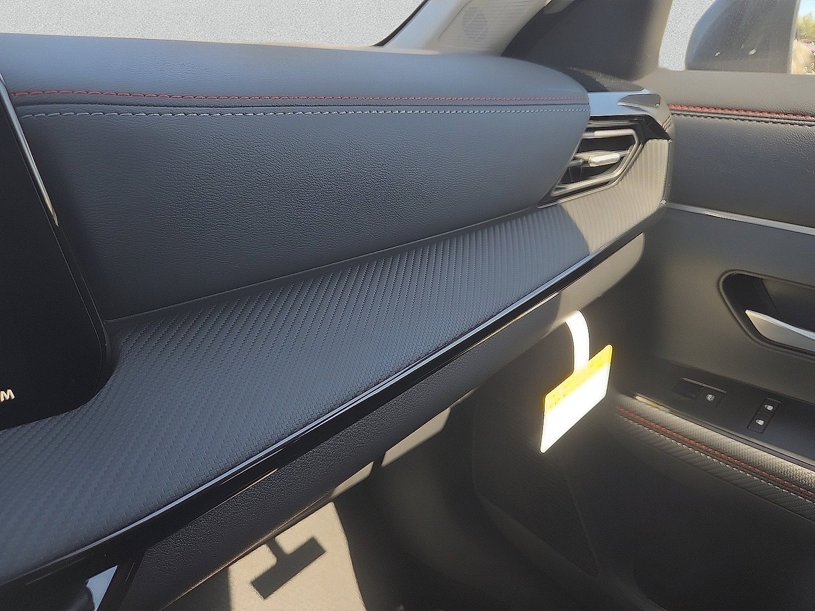 2027 Nissan Kicks SR