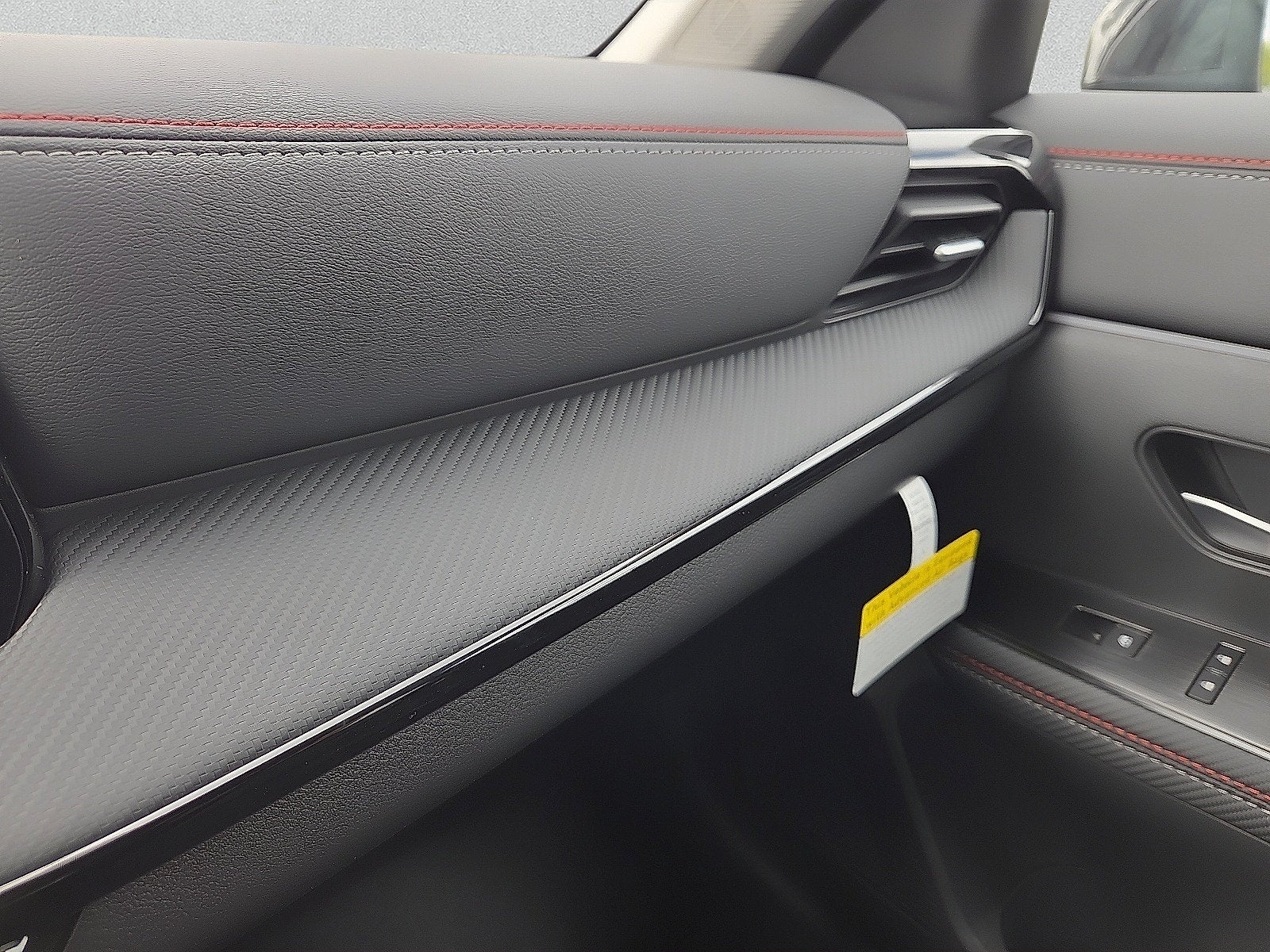 2027 Nissan Kicks SR