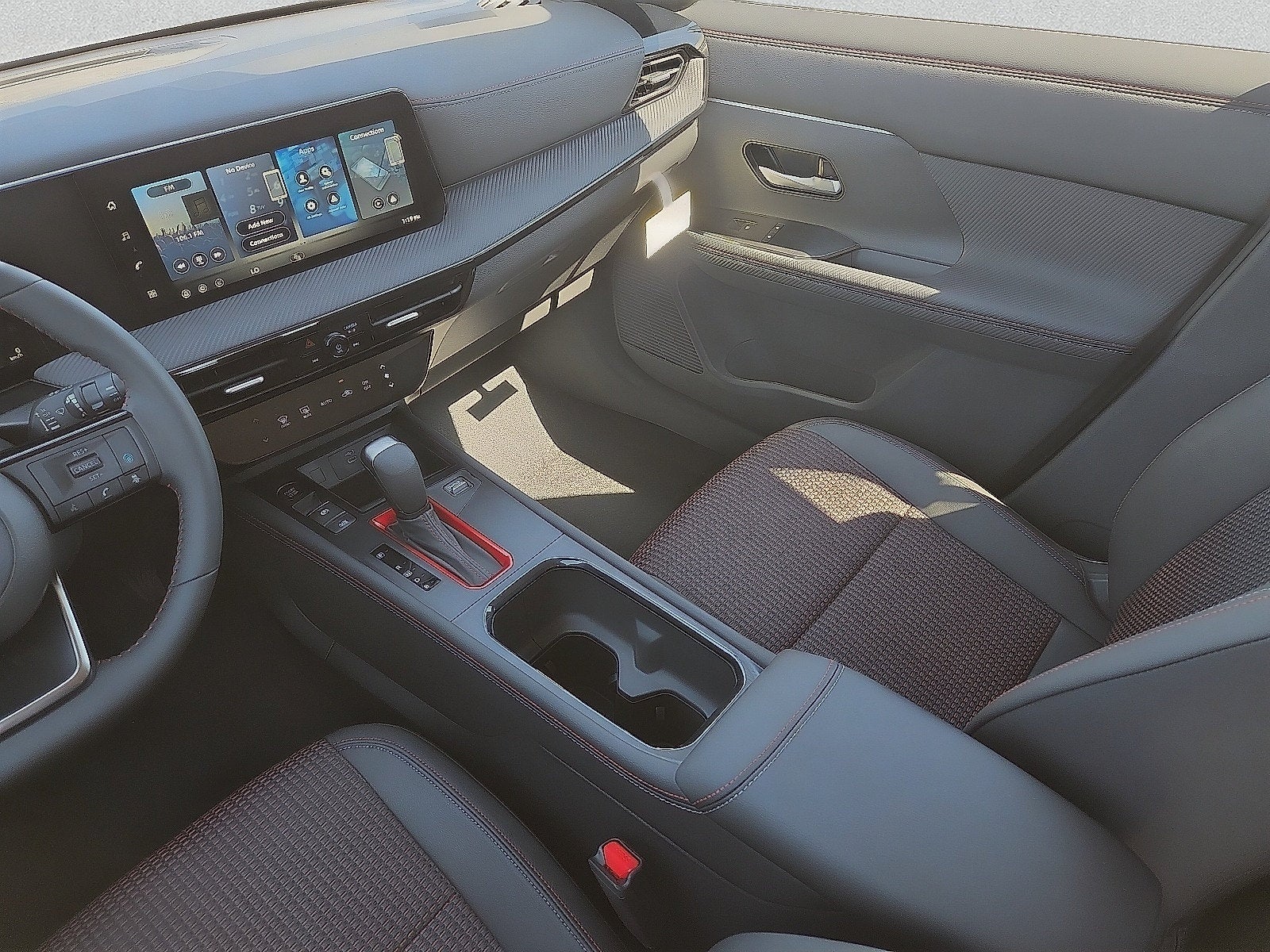 2027 Nissan Kicks SR