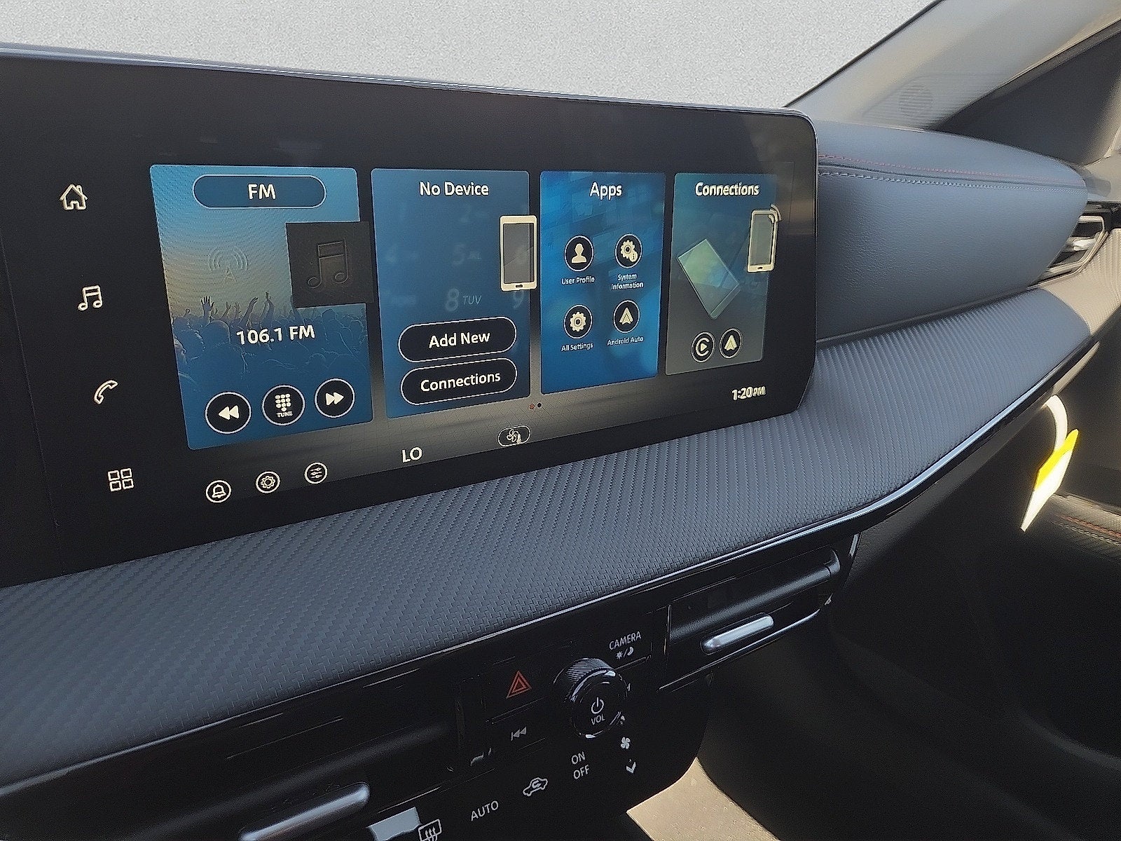 2027 Nissan Kicks SR