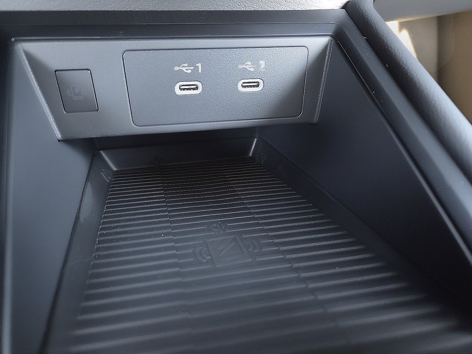 2027 Nissan Kicks SR