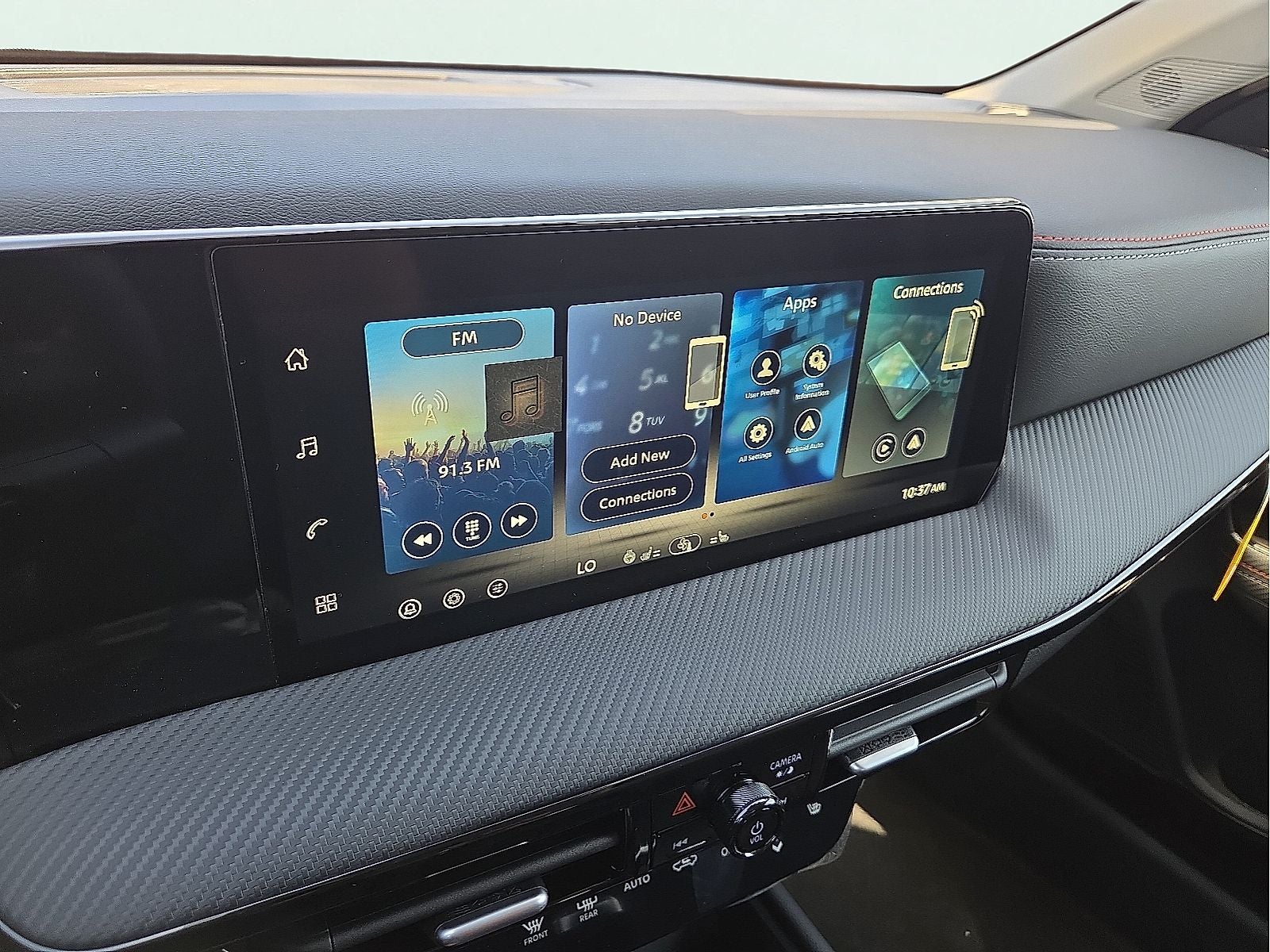 2027 Nissan Kicks SR