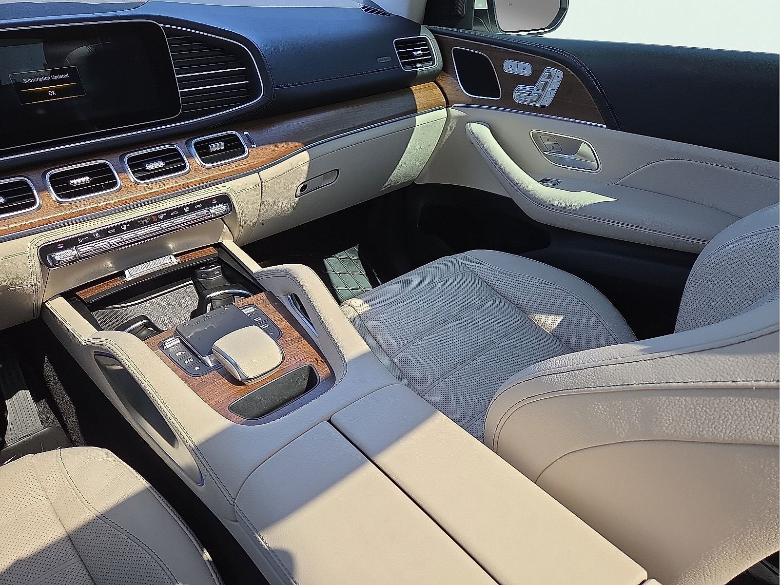 2022 Mercedes-Benz GLE GLE450 - Photo 12
