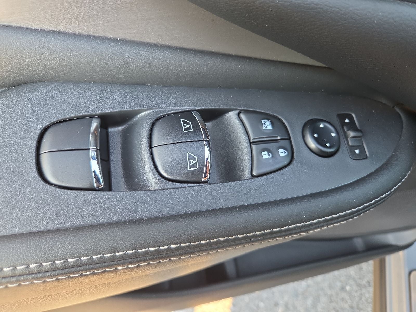 2024 Nissan Murano SL