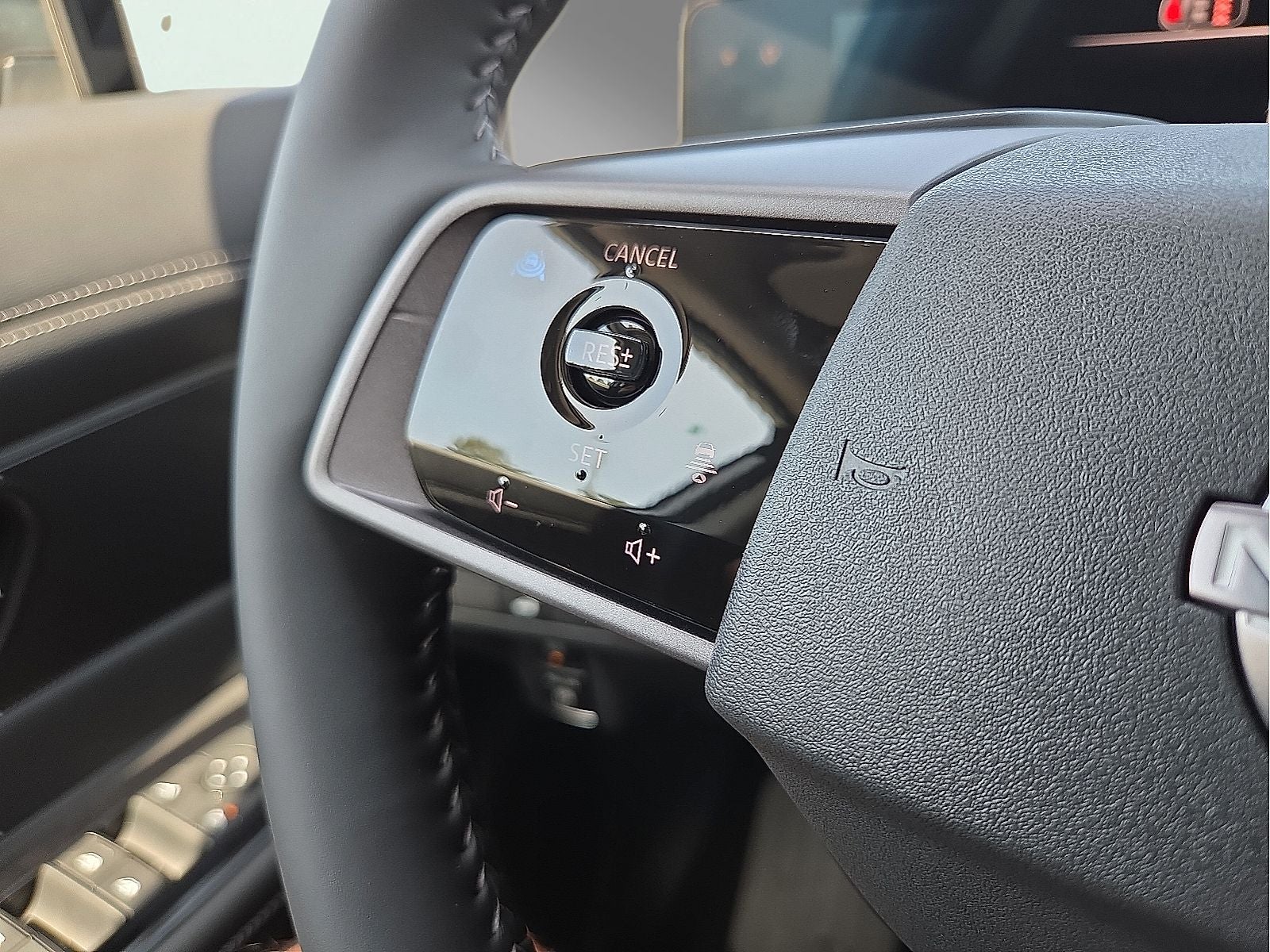 2026 Nissan Murano SV