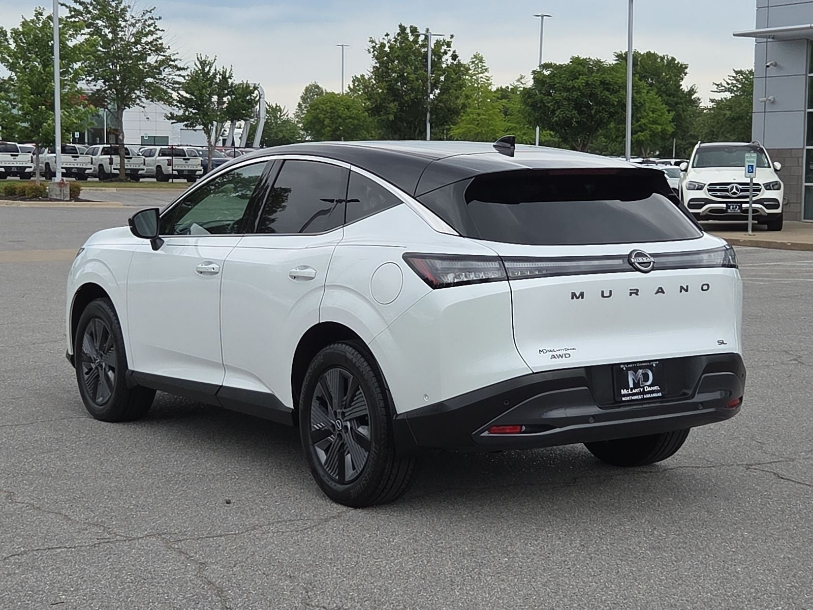 2025 Nissan Murano SL