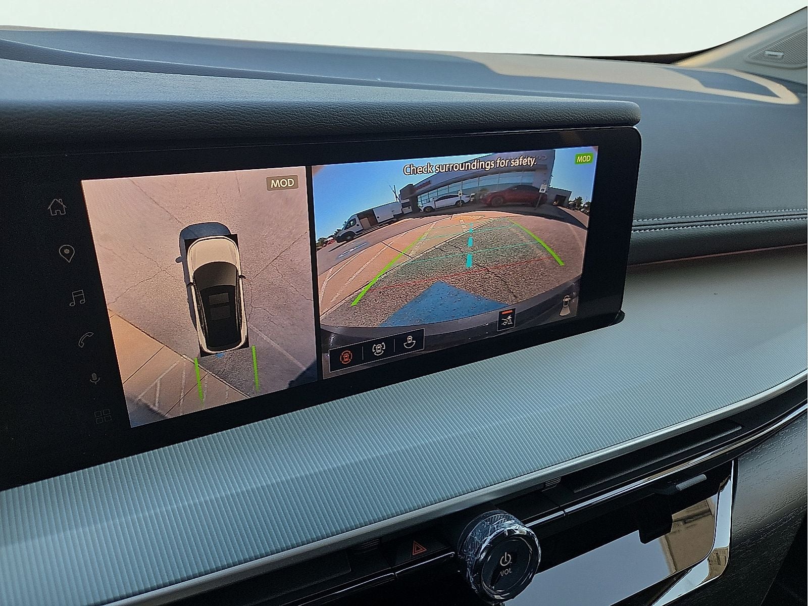 2027 Nissan Murano Platinum