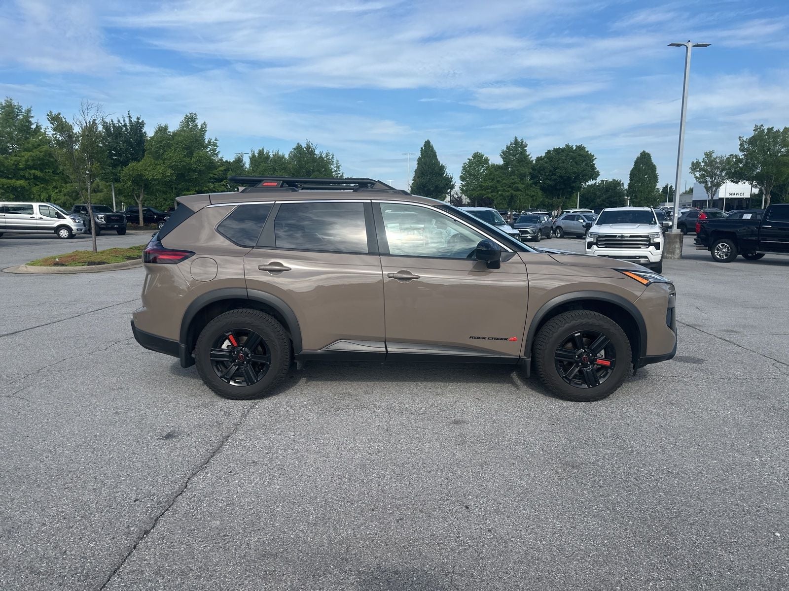 2025 Nissan Rogue Rock Creek