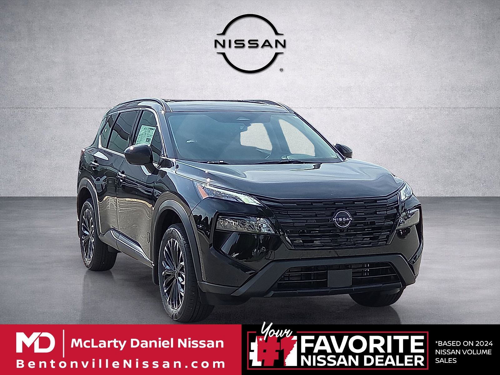 2026 Nissan Rogue Dark Armor AWD's photo