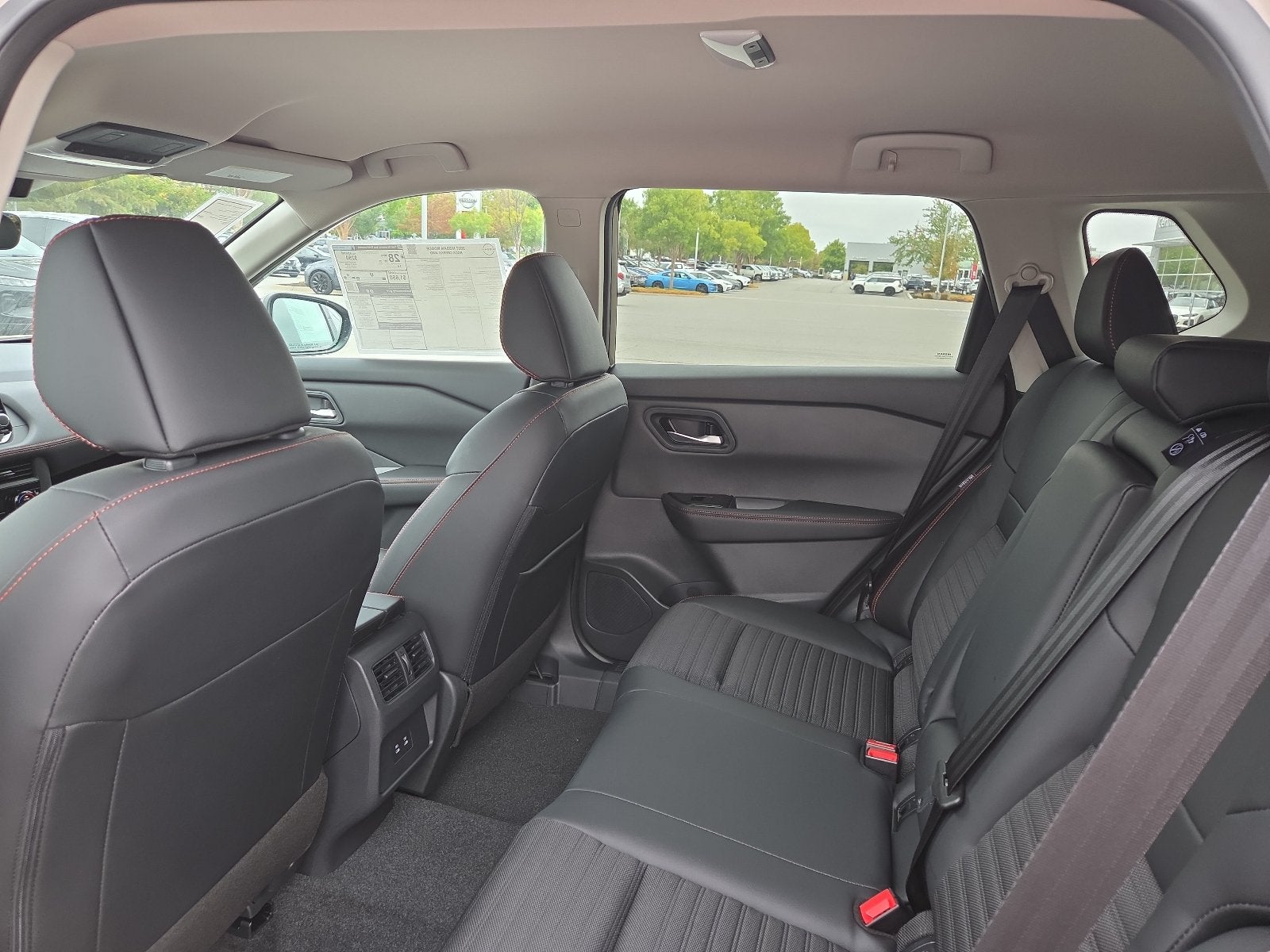 2027 Nissan Rogue SV
