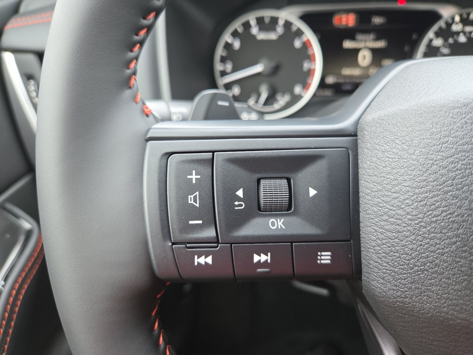 2027 Nissan Rogue SV