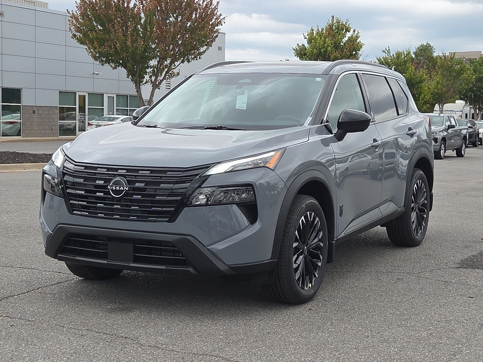 2026 Nissan Rogue Dark Armor™