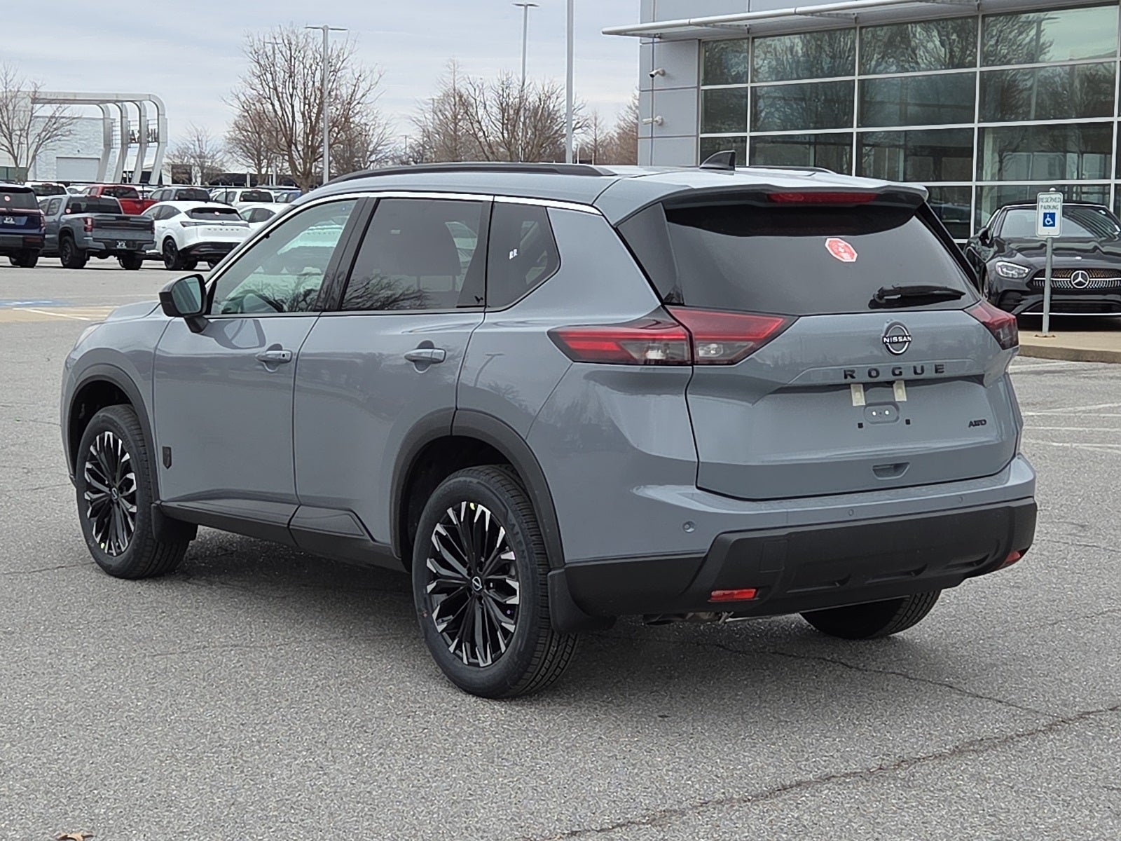 2026 Nissan Rogue Dark Armor