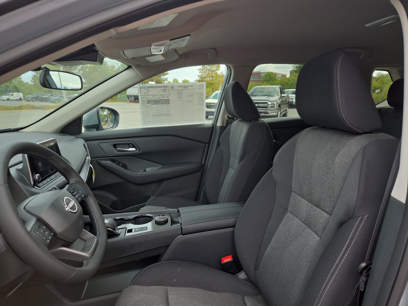 2027 Nissan Rogue SV