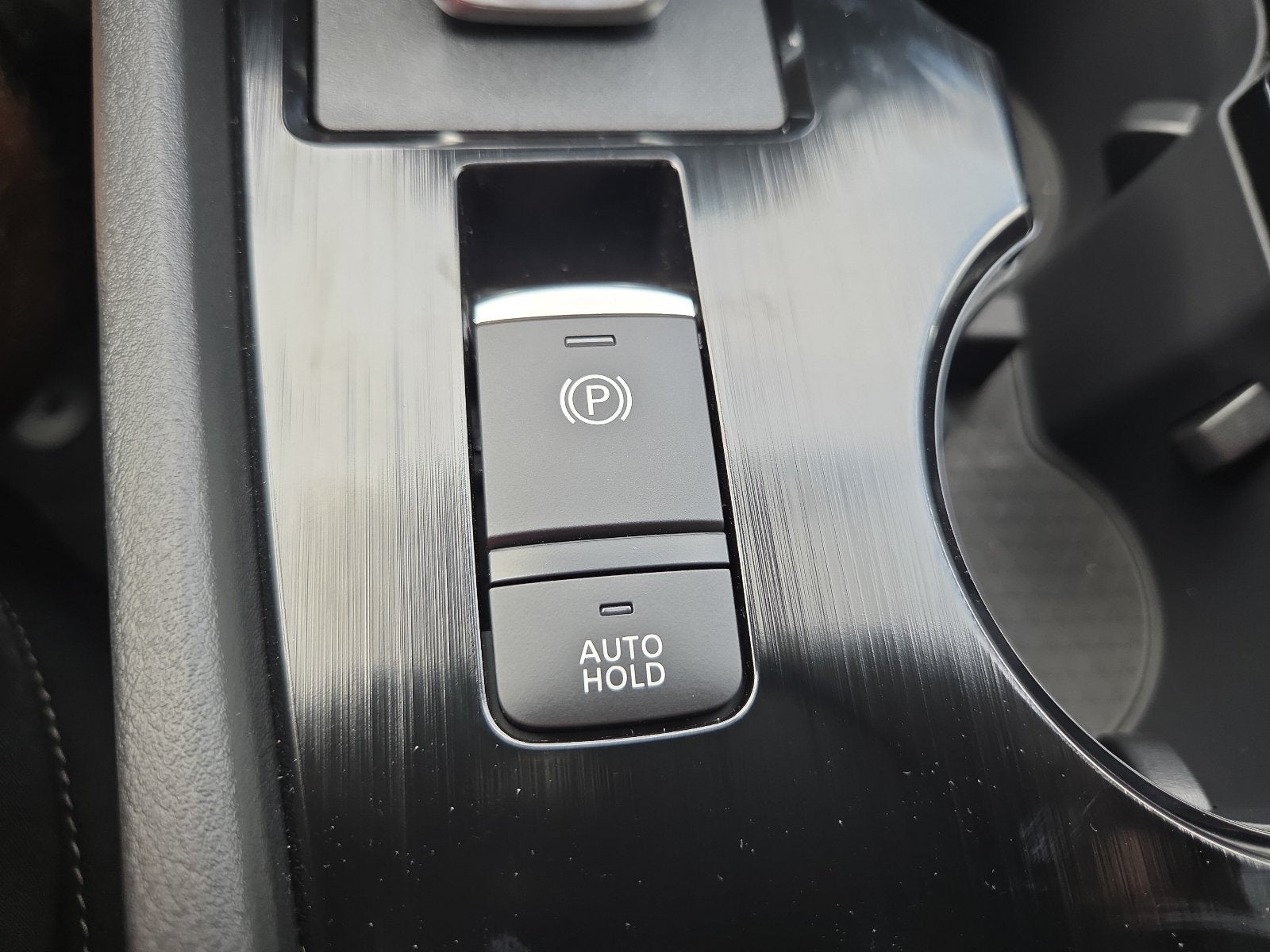 2027 Nissan Rogue SV