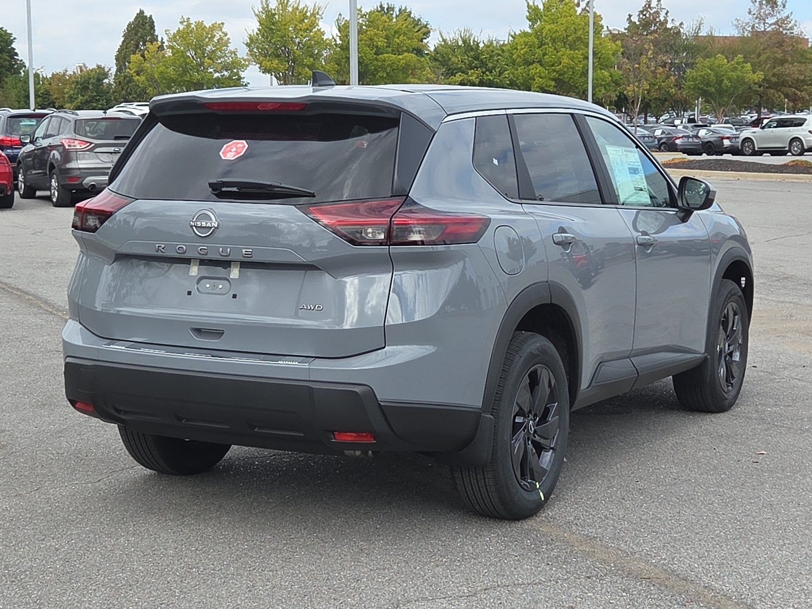 2027 Nissan Rogue SV
