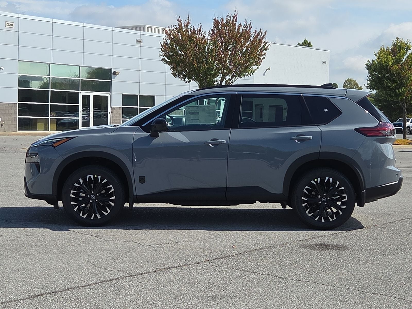 2026 Nissan Rogue Dark Armor™
