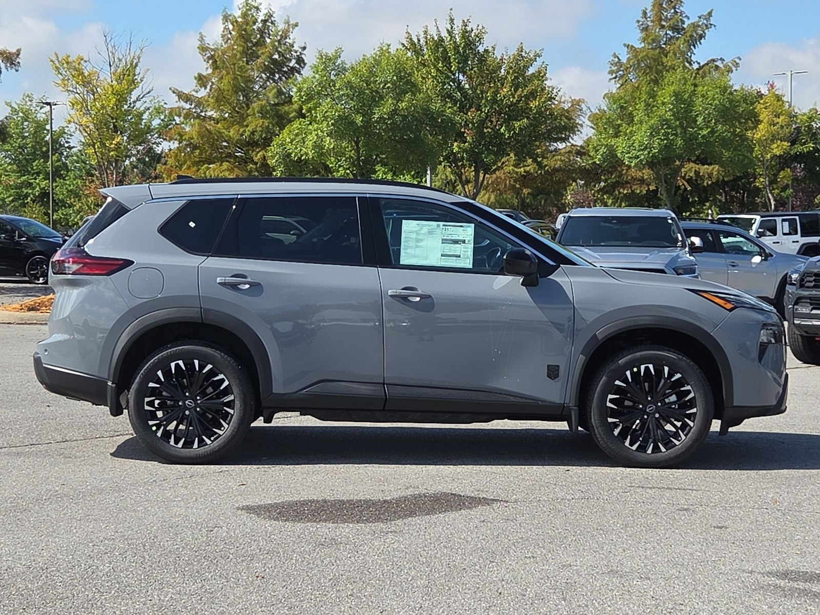 2026 Nissan Rogue Dark Armor™