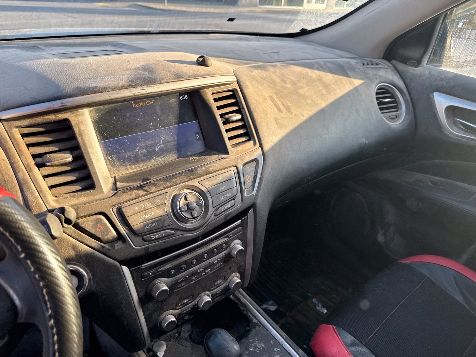 2019 Nissan Pathfinder SV