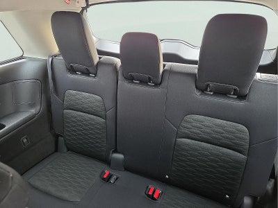 2023 Nissan Pathfinder SV