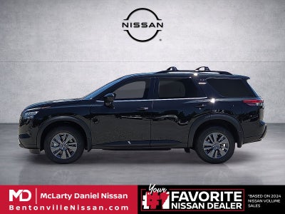 2026 Nissan Pathfinder SV