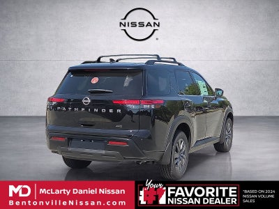 2026 Nissan Pathfinder SV