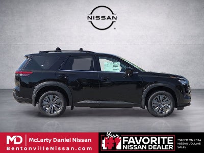 2026 Nissan Pathfinder SV